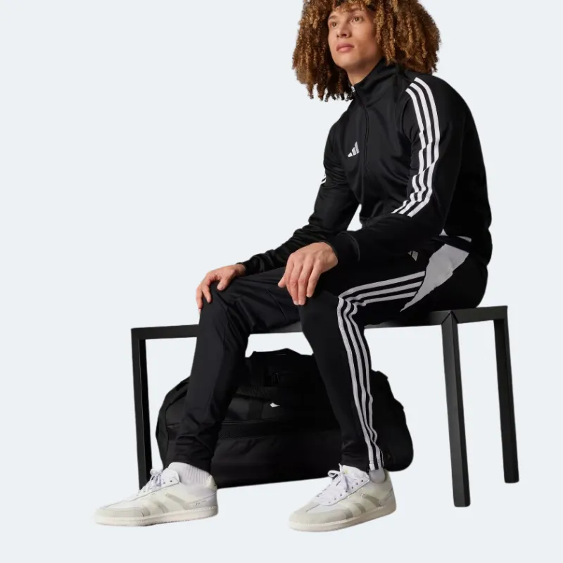 adidas Predator Freestyle Indoor Soccer Shoes