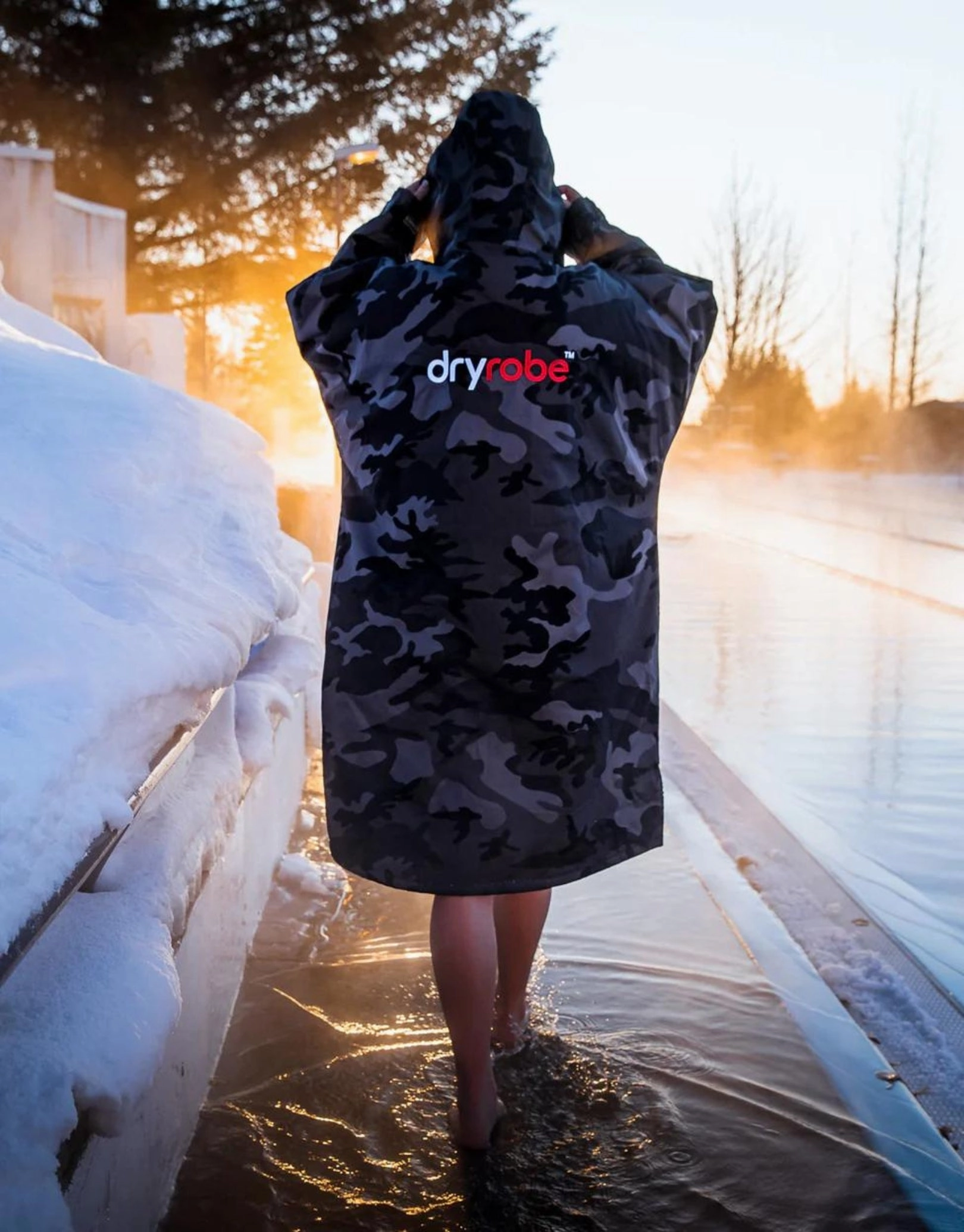 Advance Long Sleeve Adult Robe - Black Camouflage