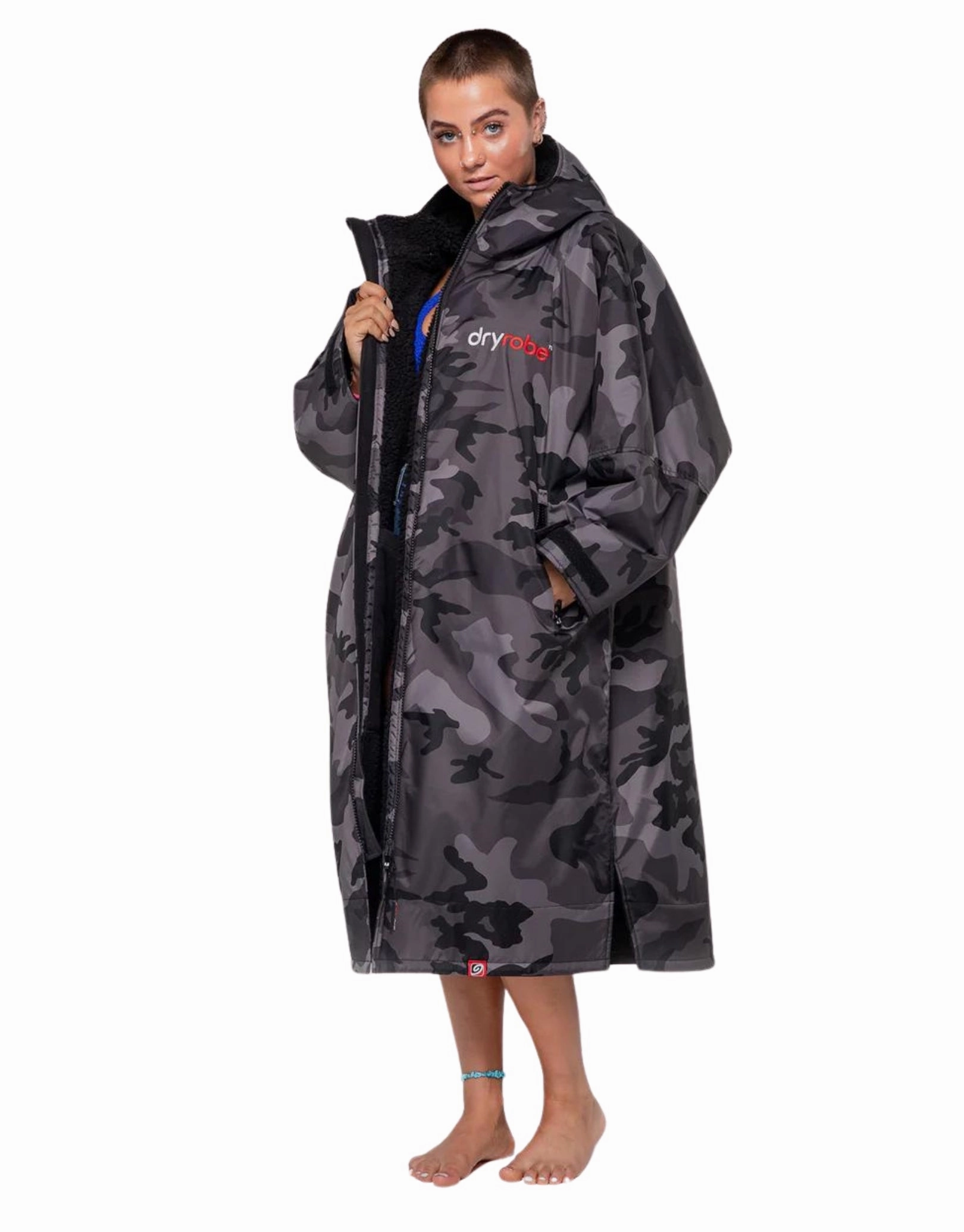 Advance Long Sleeve Adult Robe - Black Camouflage