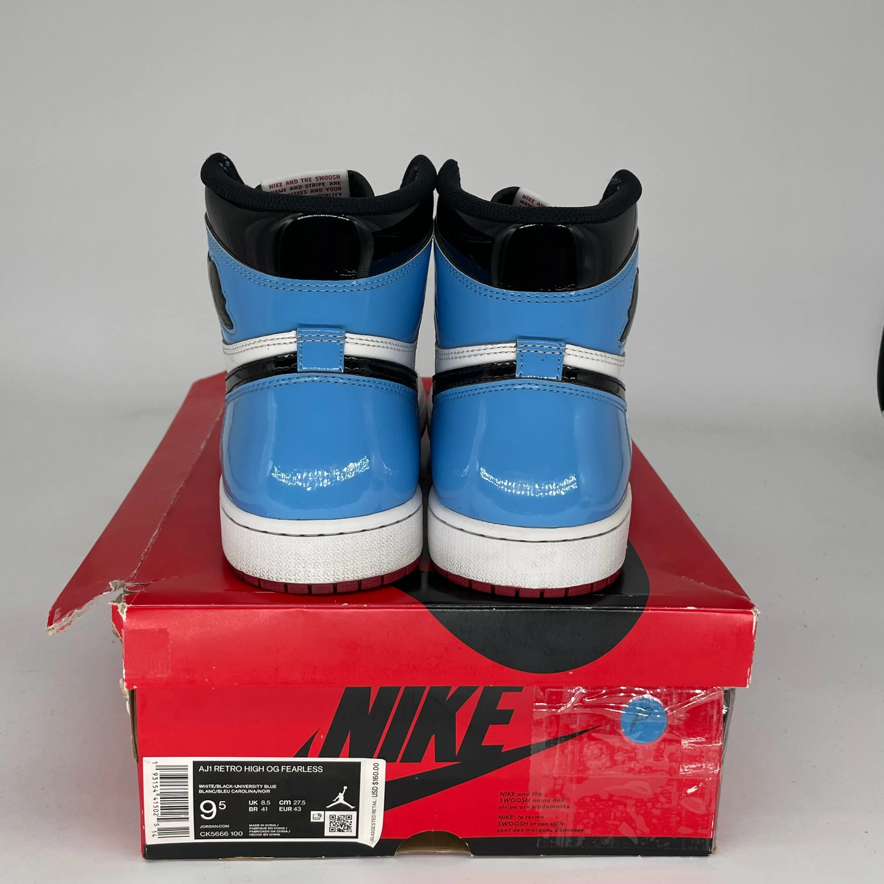 AIR JORDAN 1 FEARLESS UNC CHICAGO SIZE 9.5 CK5666-100