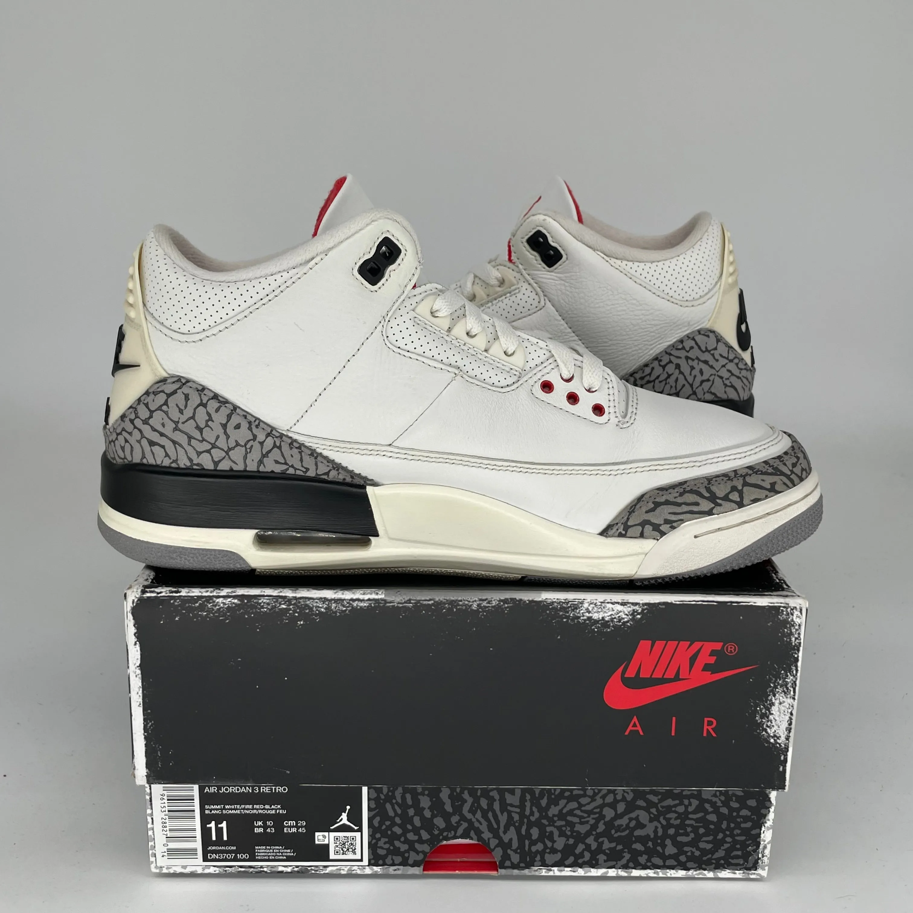 AIR JORDAN 3 WHITE CEMENT REIMAGINED SIZE 11 DN3707-100