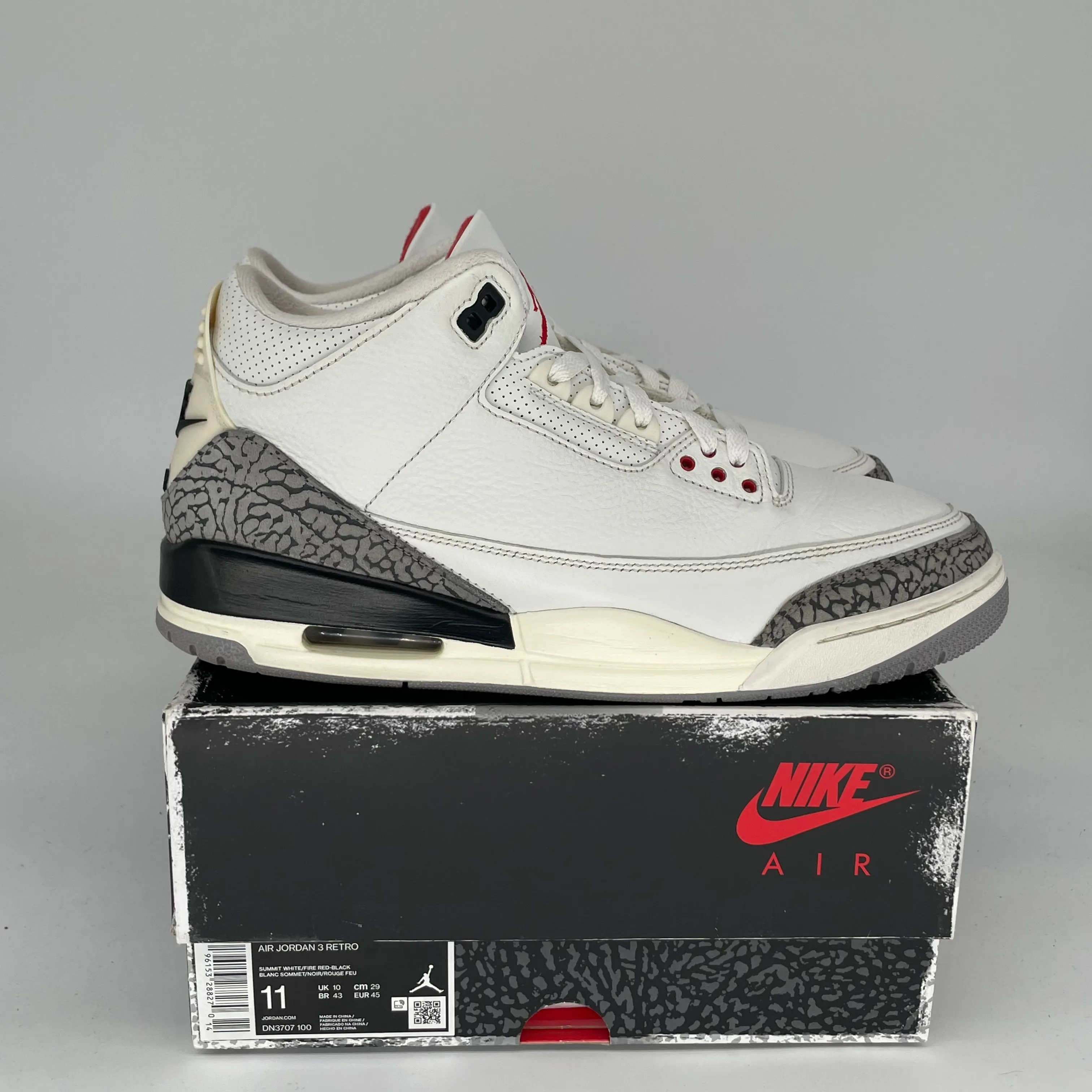 AIR JORDAN 3 WHITE CEMENT REIMAGINED SIZE 11 DN3707-100