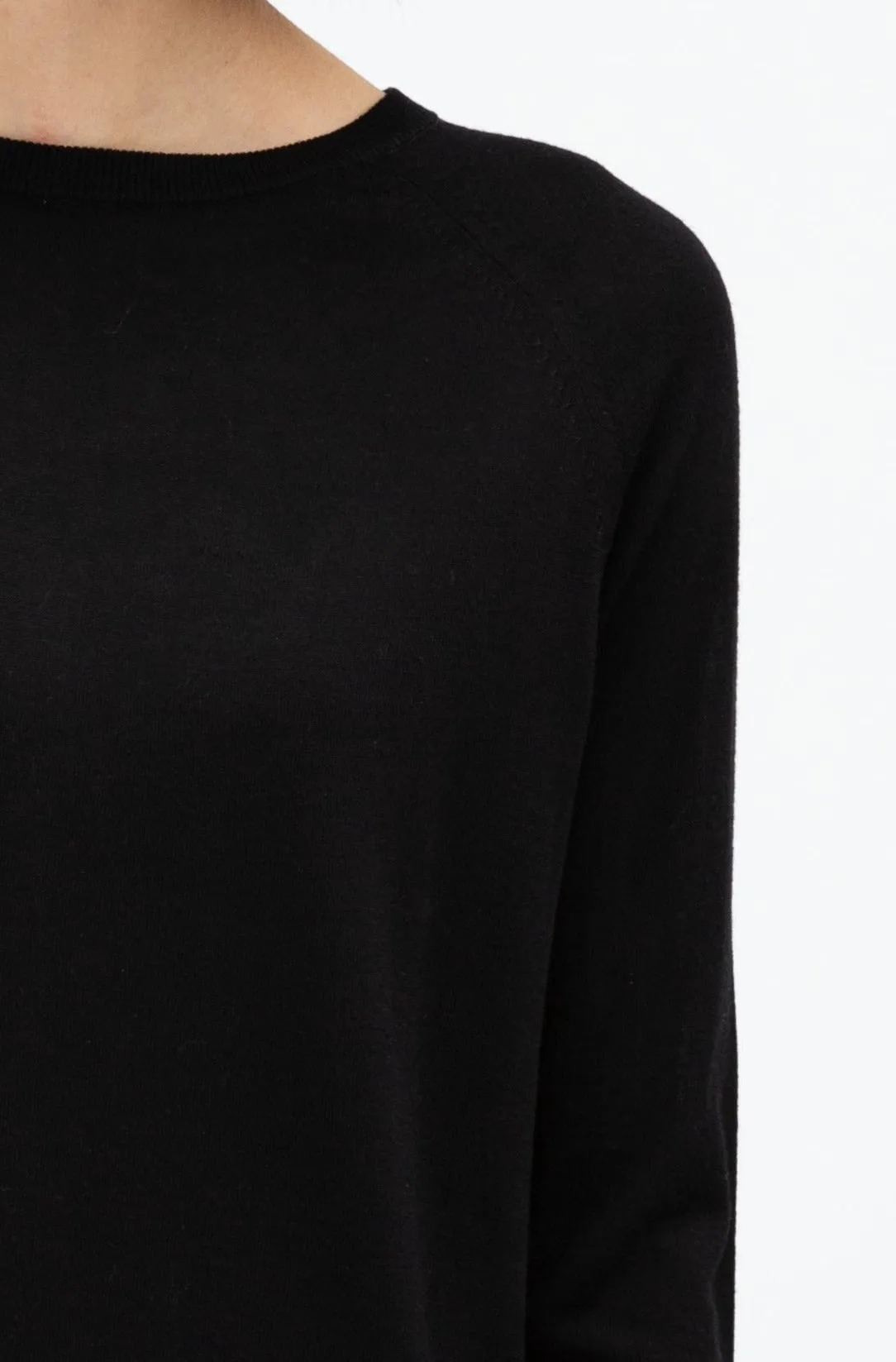 ALIA SILK-LINED MERINO WOOL TOP WITH OPEN BACK SLIT