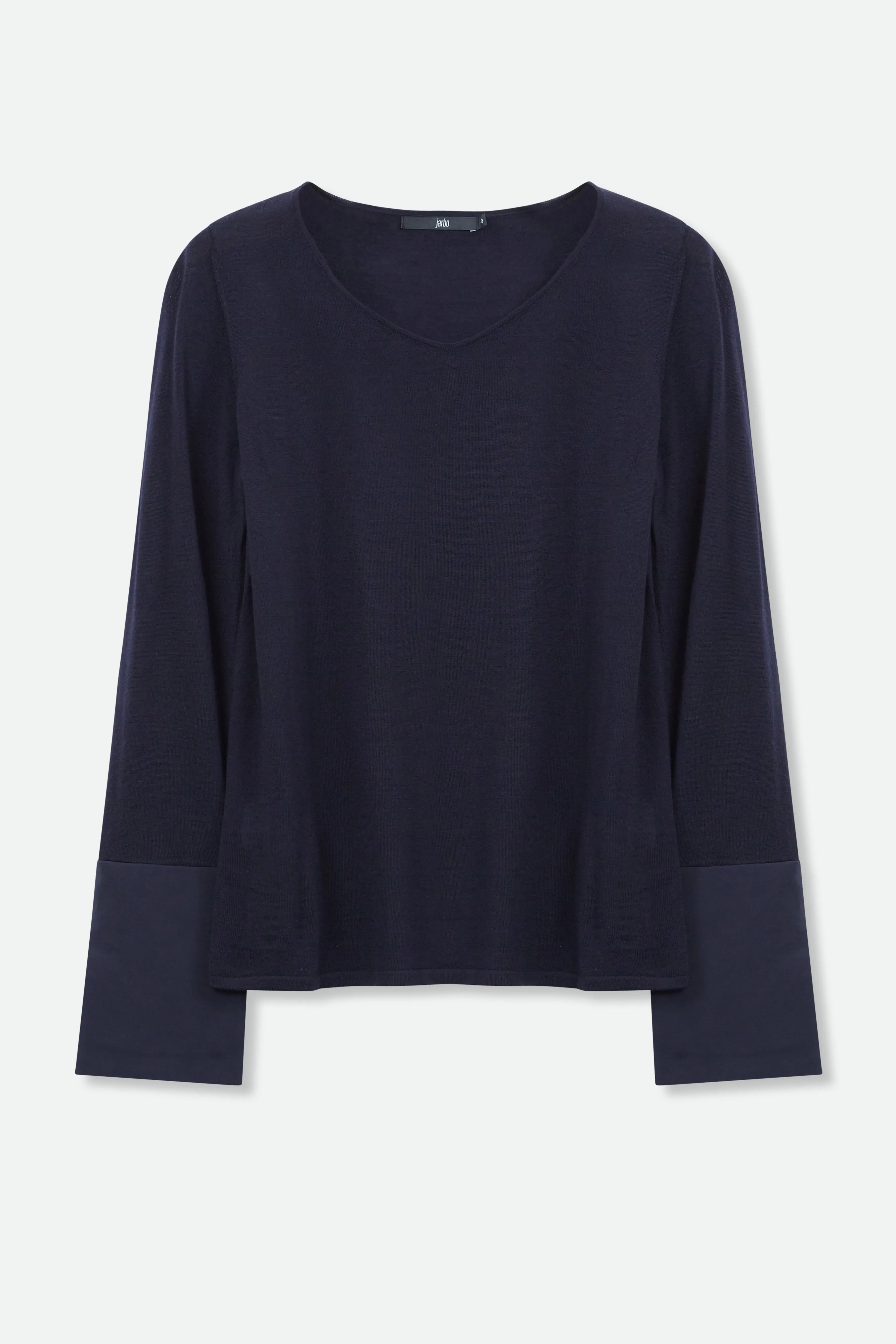 ALIA SOFT V-NECK TOP WITH SILK CUFF DETAIL IN FINE MERINO WOOL