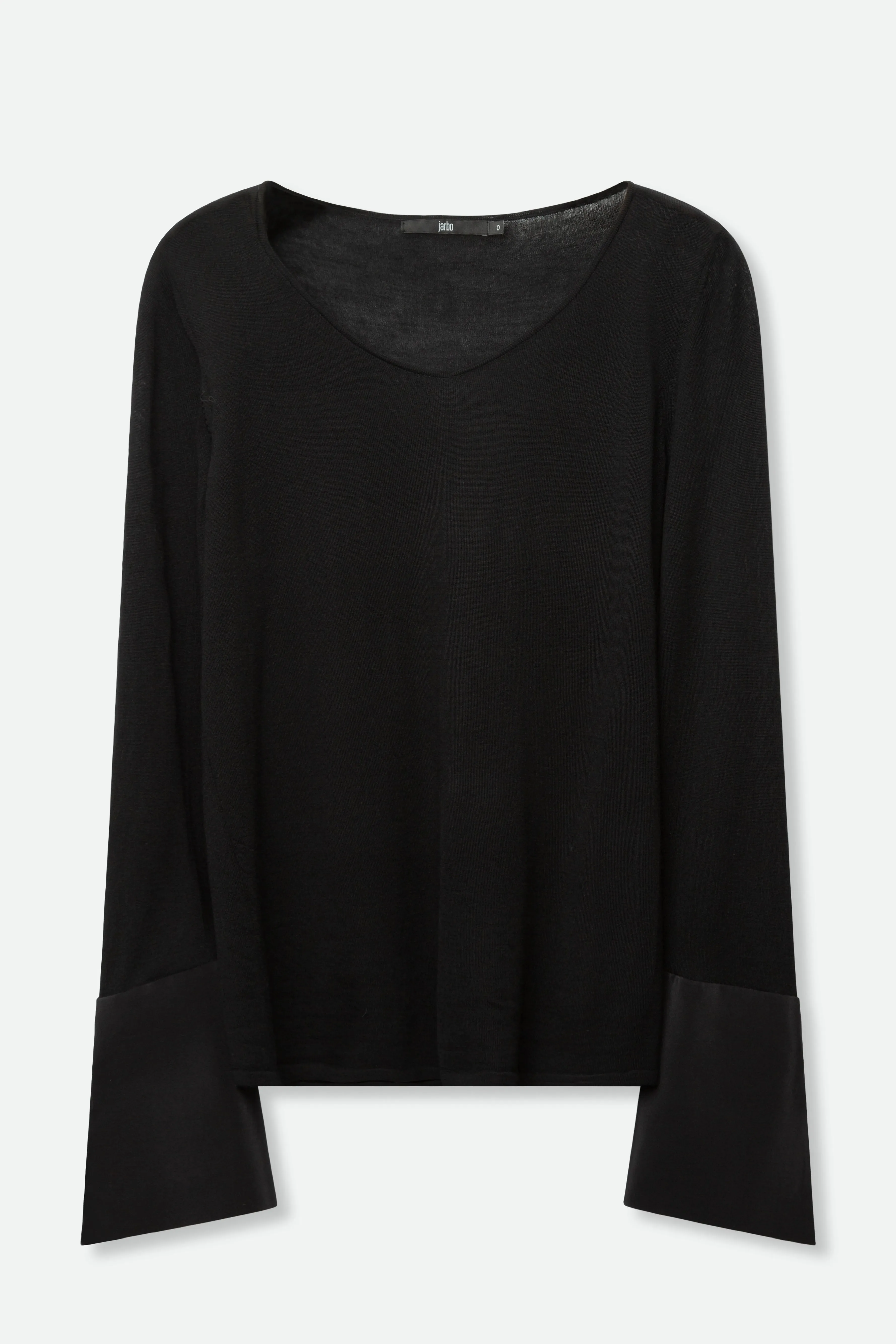 ALIA SOFT V-NECK TOP WITH SILK CUFF DETAIL IN FINE MERINO WOOL