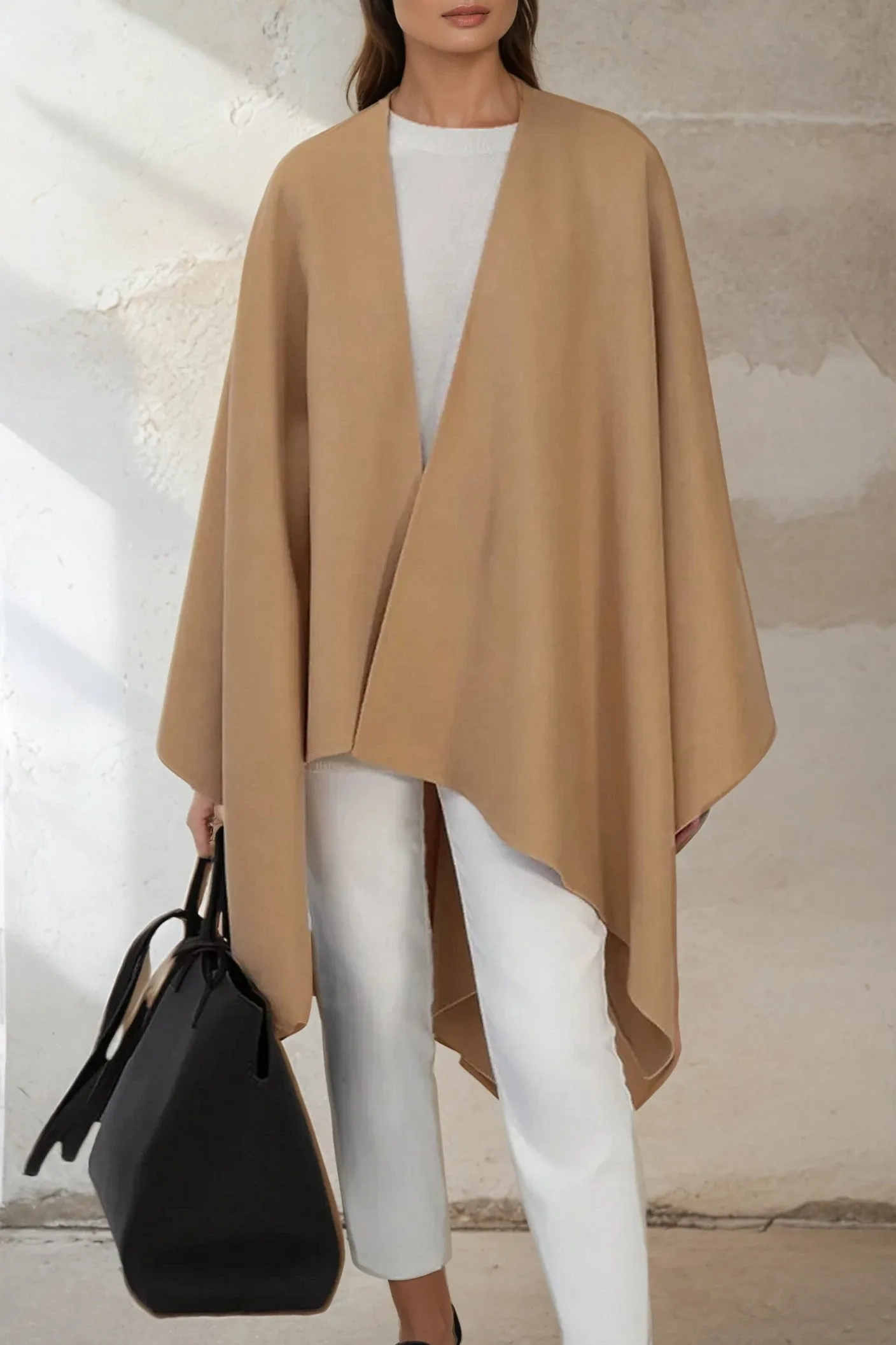 ALPINE CAPE IN PURE CASHMERE