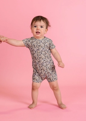 Antique Daisy | Baby Shorties Rashguard (Unisex) boys summer swimwear, boys rash guard swim sets