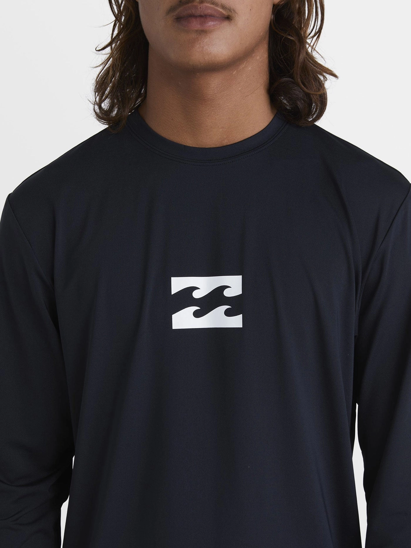 Arch Loose Fit Long Sleeve Rashguard