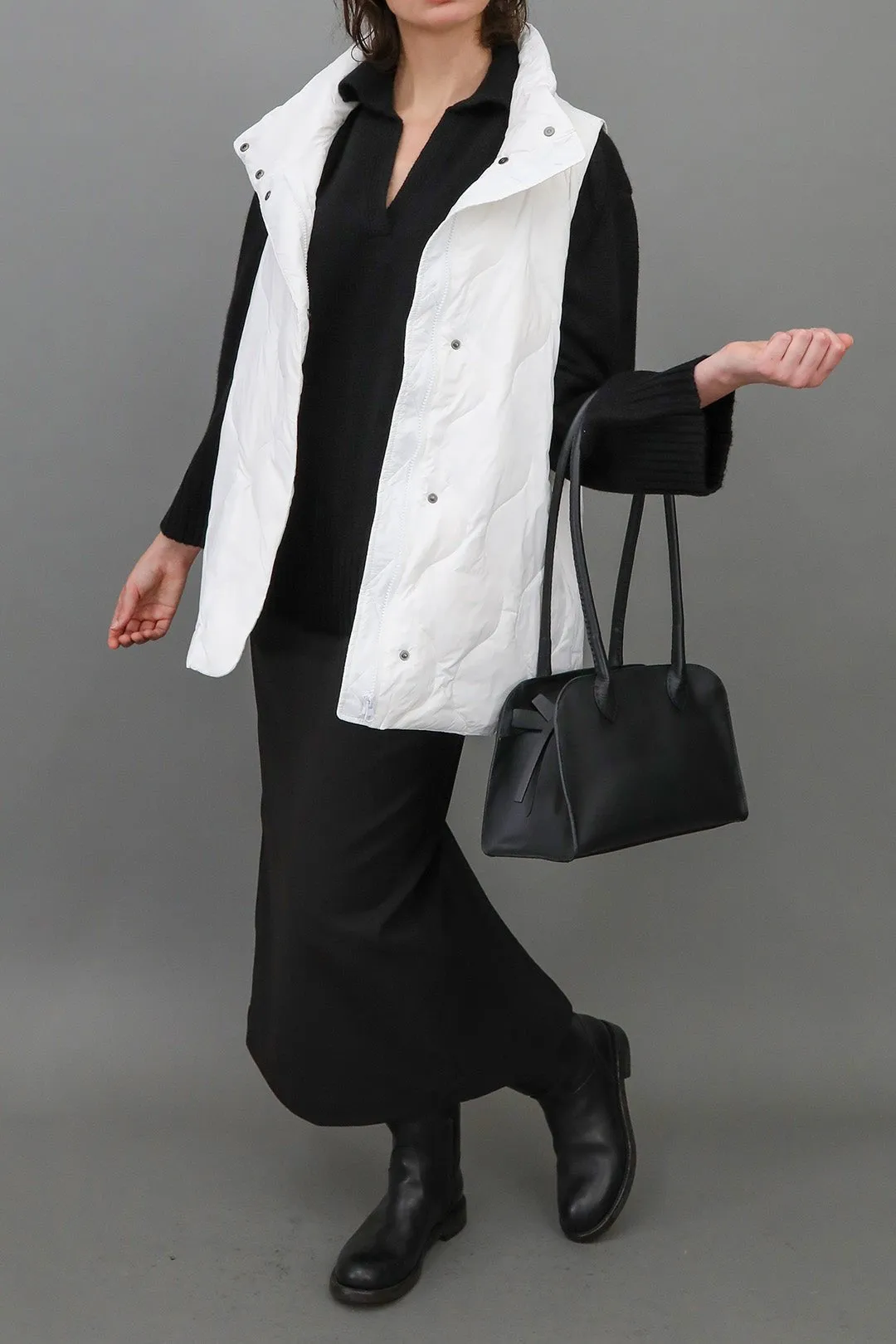 ARDEN 12 BAG IN BLACK FRENCH BARENIA