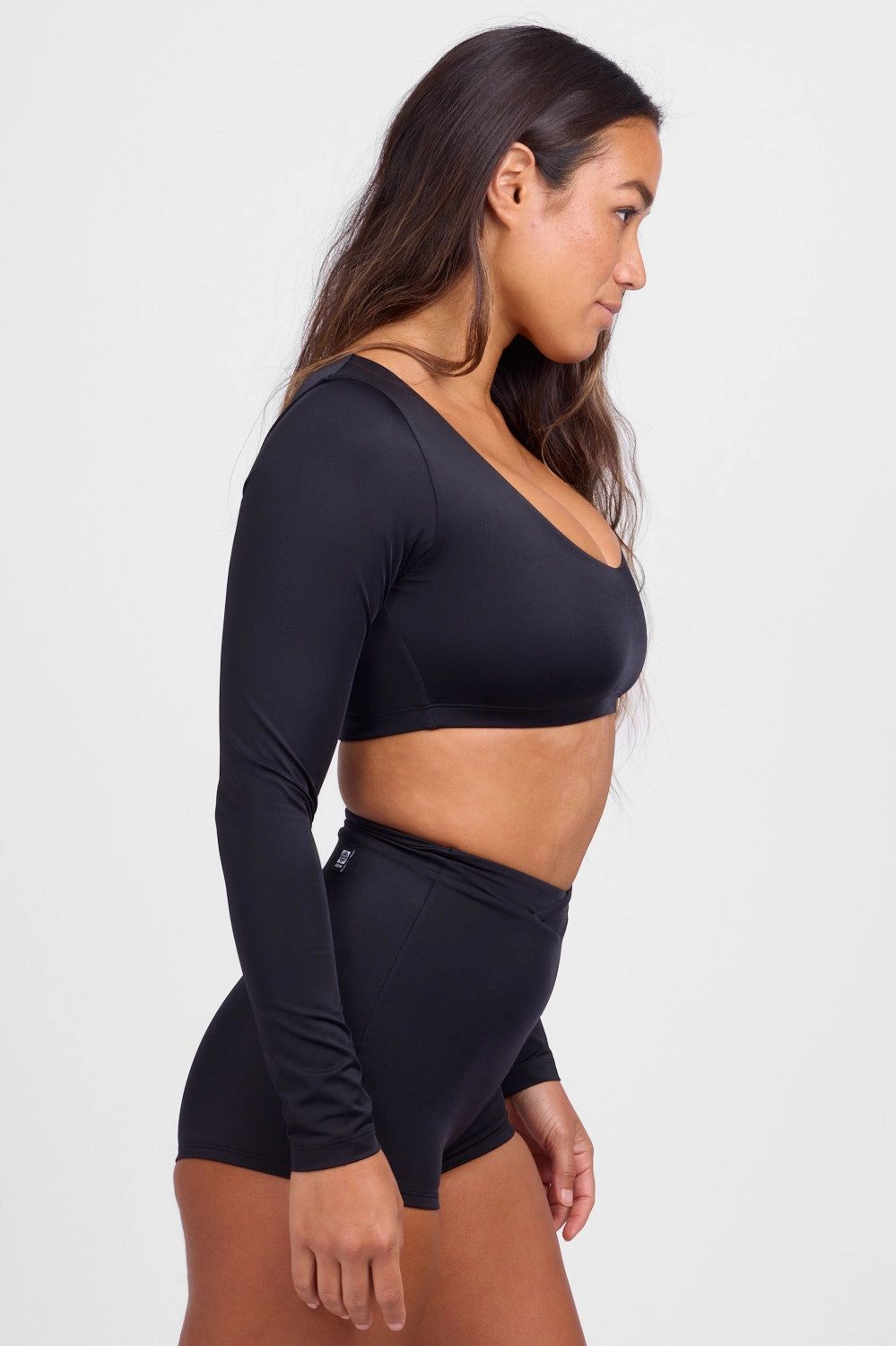 Avalon Long Sleeve Crop Rashie - Black