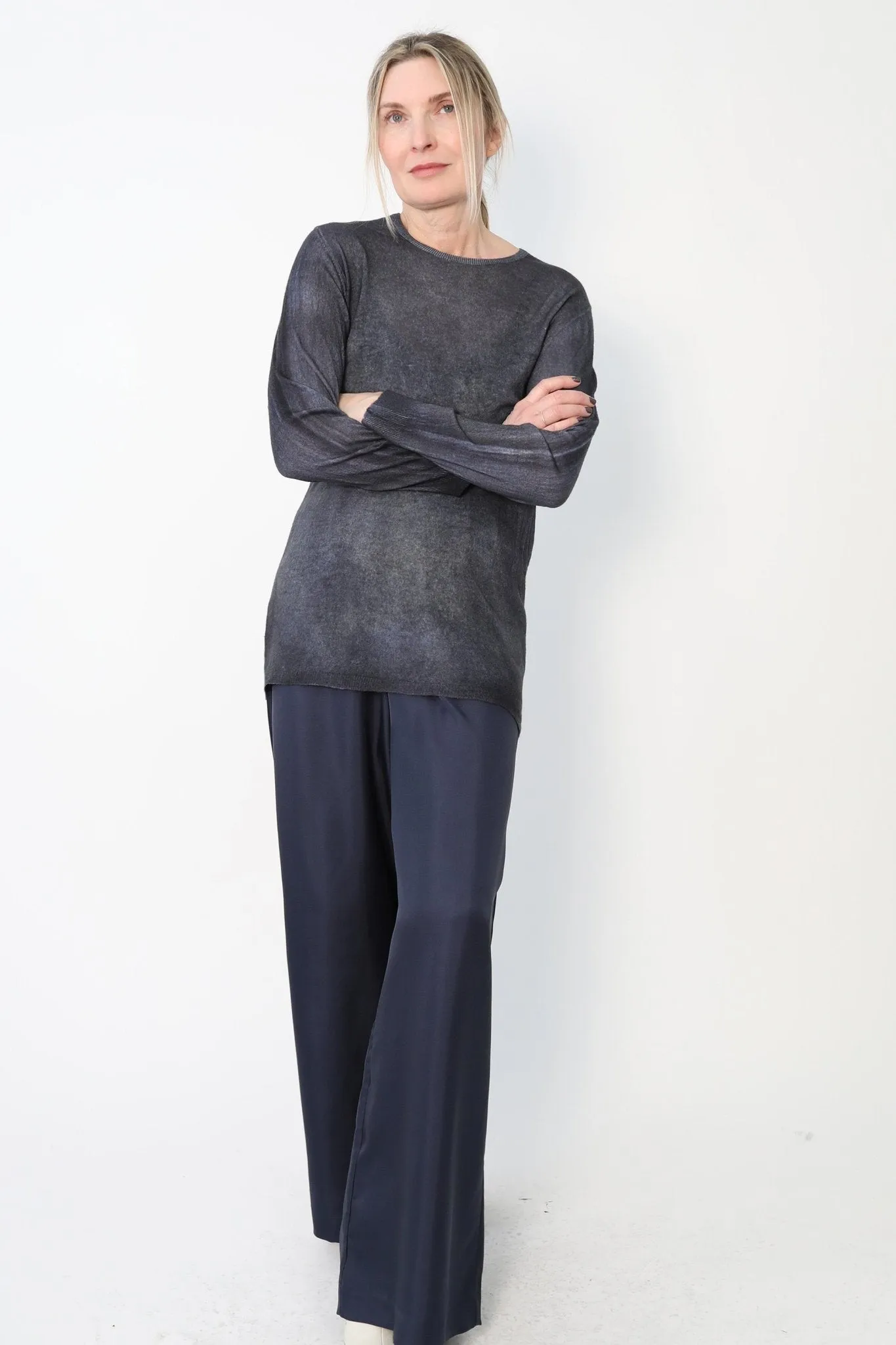 BASILE CREW IN HAND-DYED LIGHTWEIGHT CASHMERE