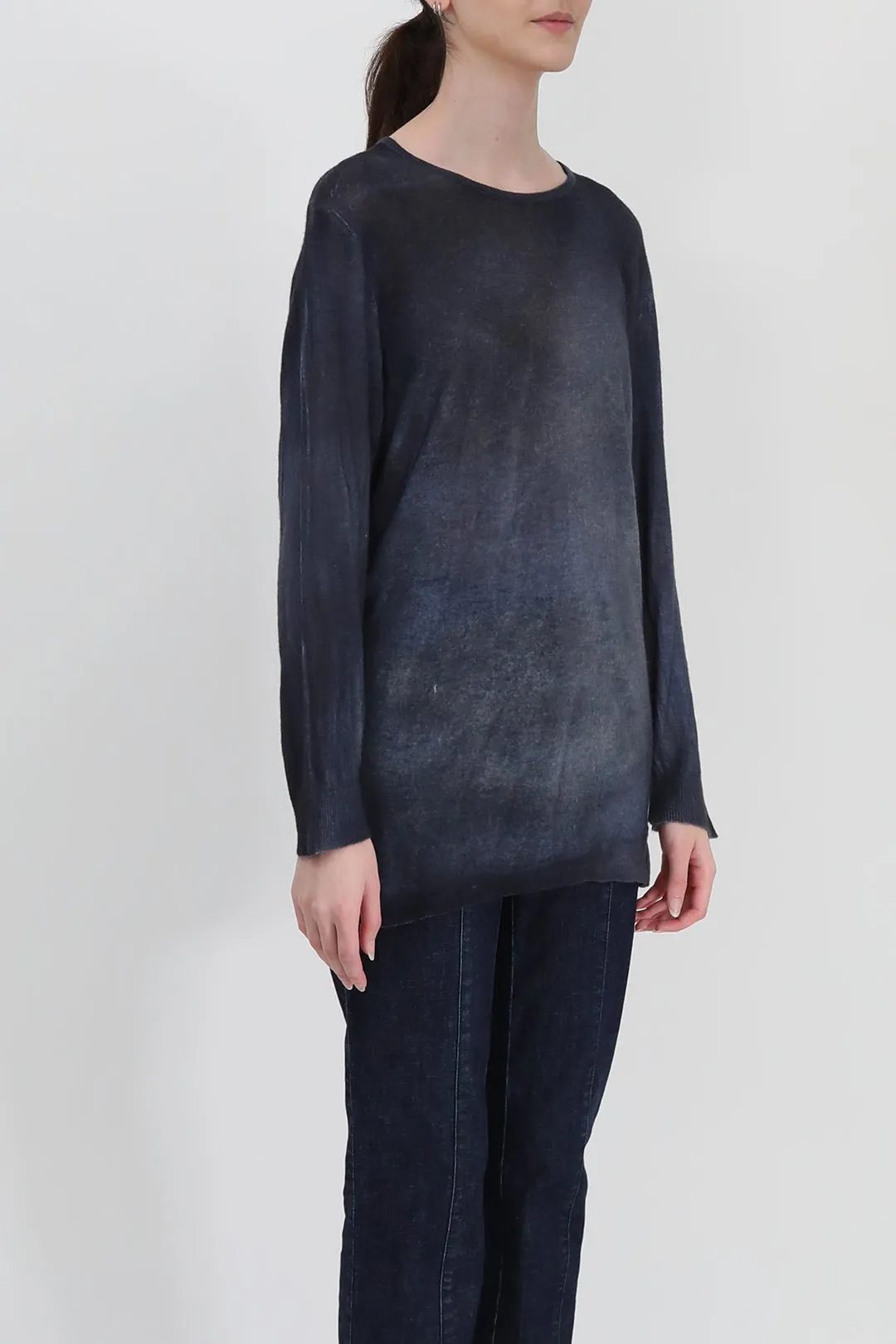 BASILE CREW IN HAND-DYED LIGHTWEIGHT CASHMERE