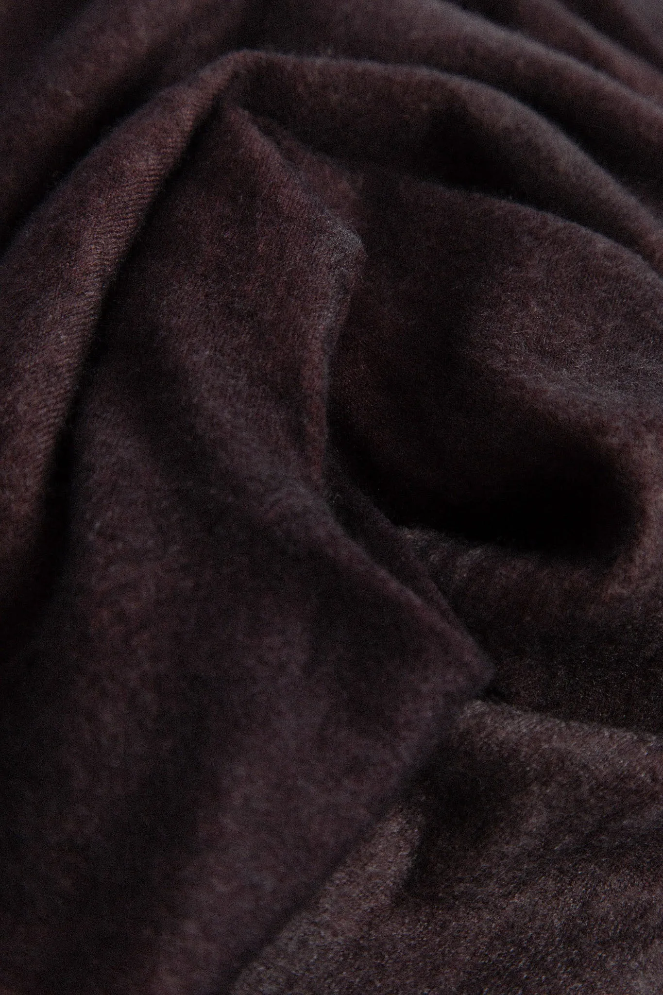 BASILE CREW IN HAND-DYED LIGHTWEIGHT CASHMERE