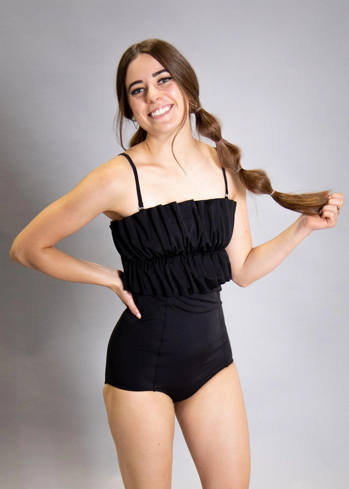 Black | Oversized Ruffle Top