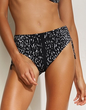 Capture Adjustable Bikini Pant adjustable swim bottoms women, flattering bikini bottoms