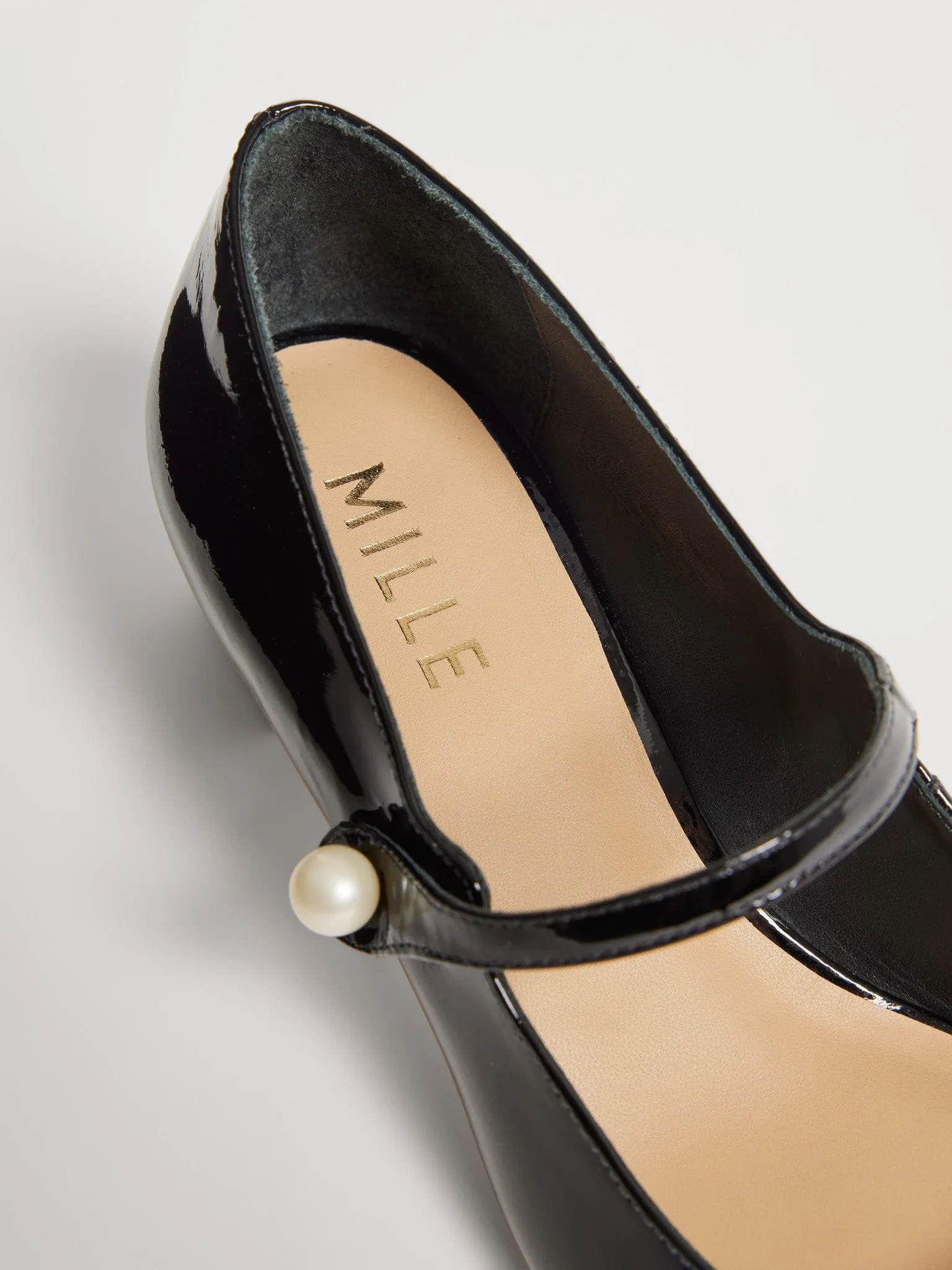 Copplia Mary Jane in Black