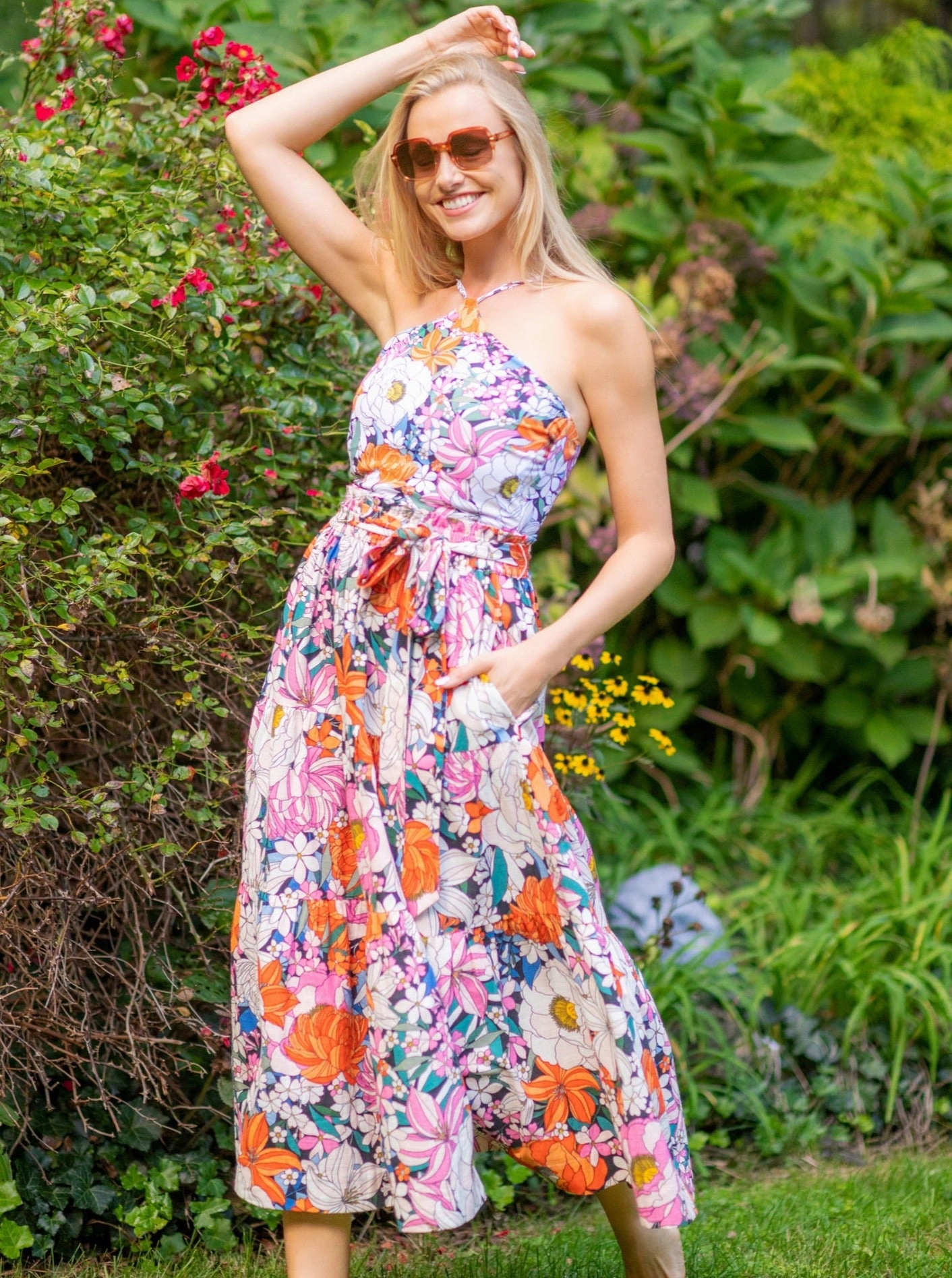 Daphne One Piece Tropical Garden