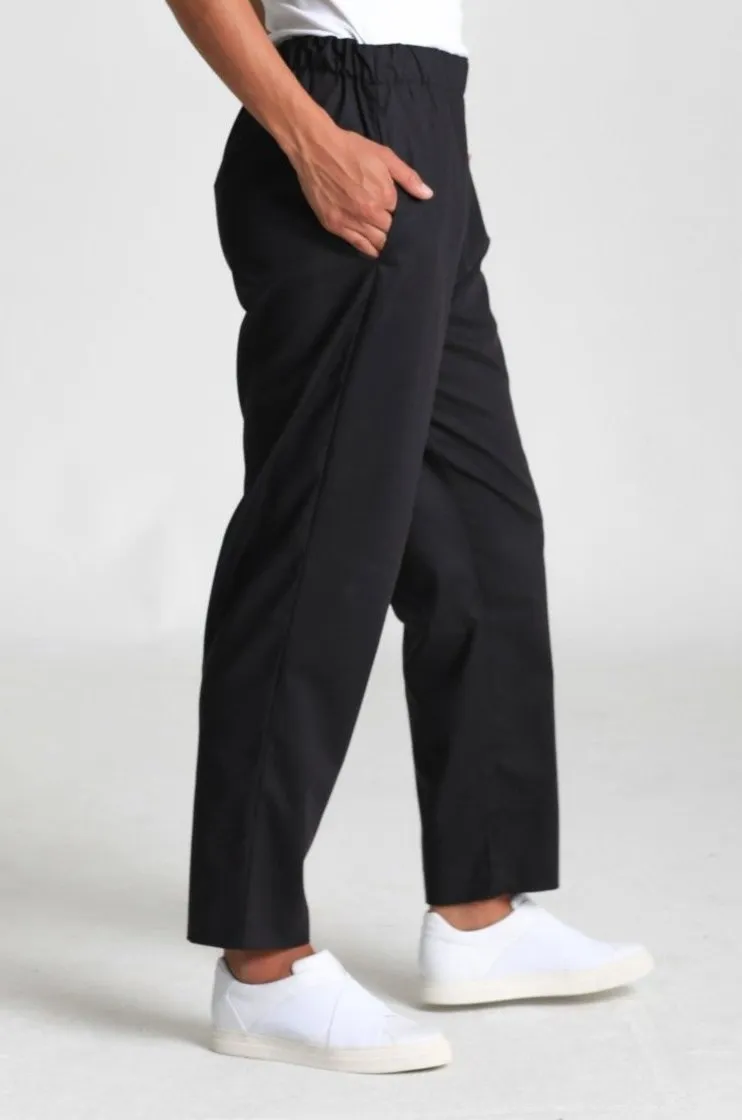 ELLE PULL-ON PANT IN ITALIAN STRETCH WOOL