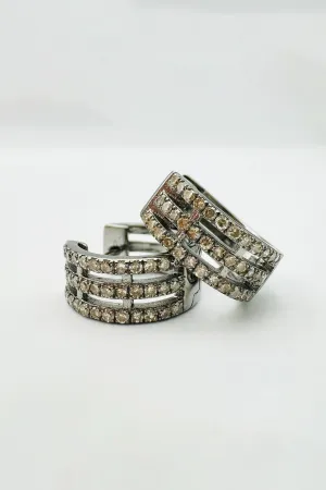 EMILY SS TRIPPLE DIAMOND HUGGIES EARRING