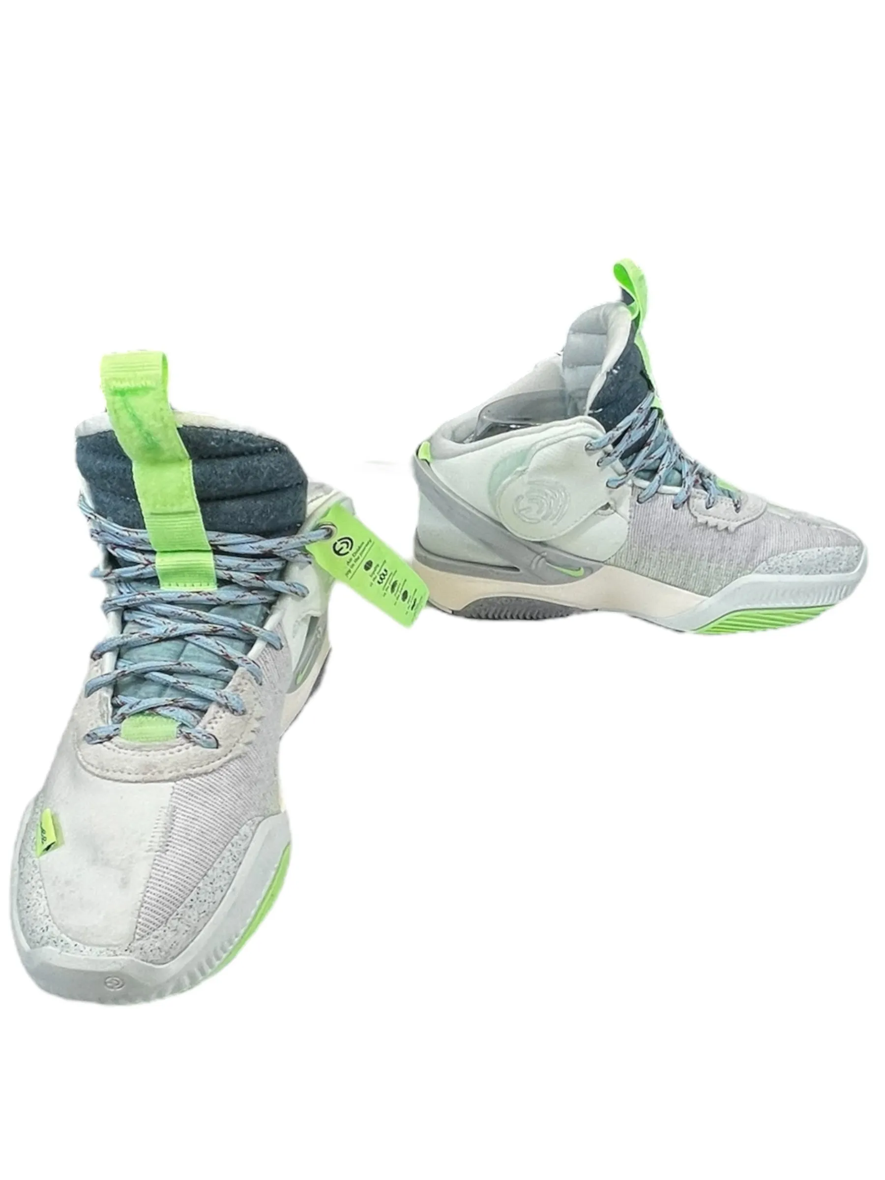 Green & Grey Shoes Athletic Nike, Size 5.5 nike