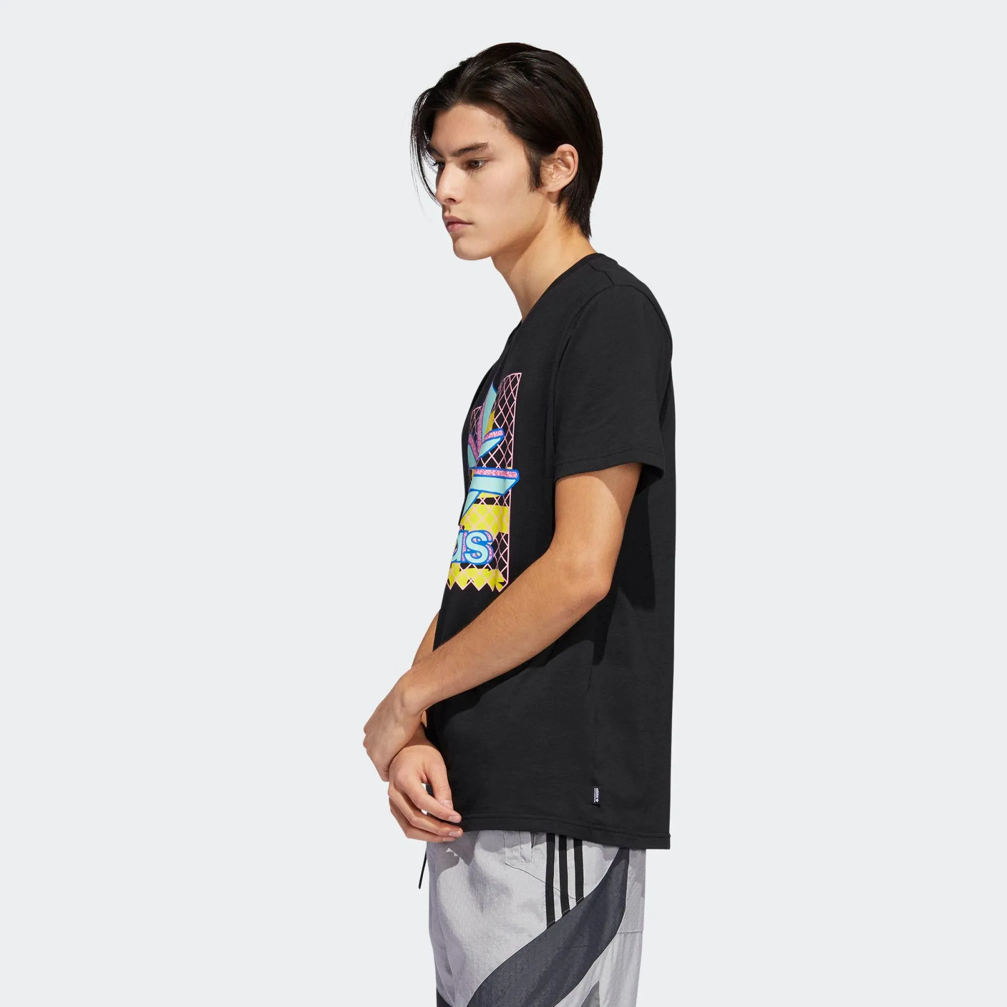 Mens Adidas Originals Split Graphic Thaxter Shirt In Black Mint