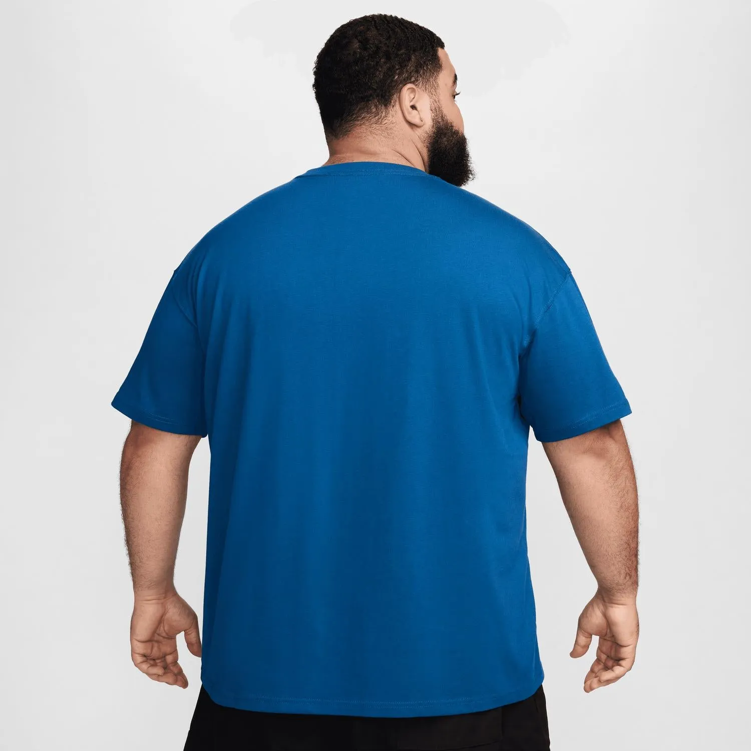 Men's Sb Logo Skate T-Shirt In Court Blue/white