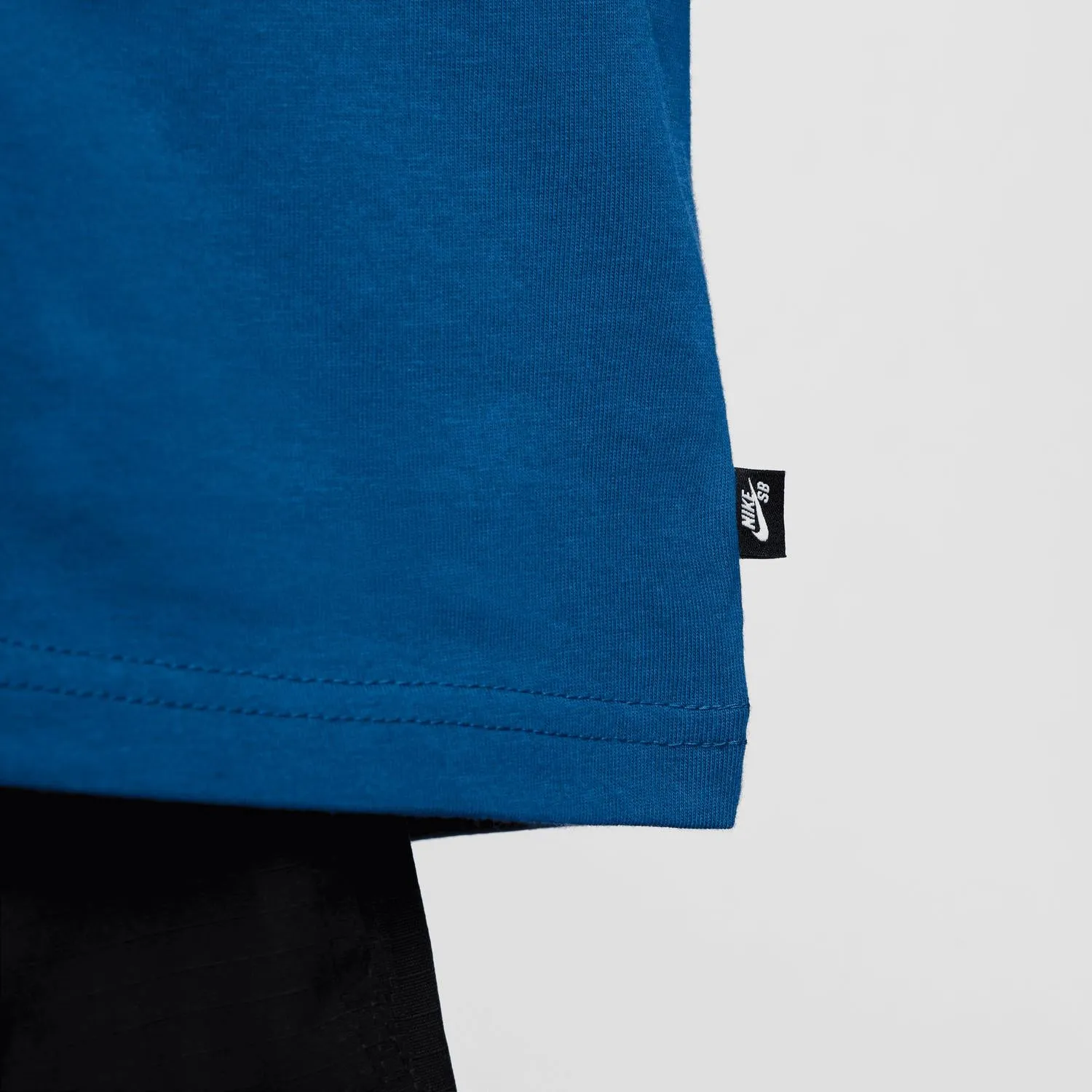 Men's Sb Logo Skate T-Shirt In Court Blue/white