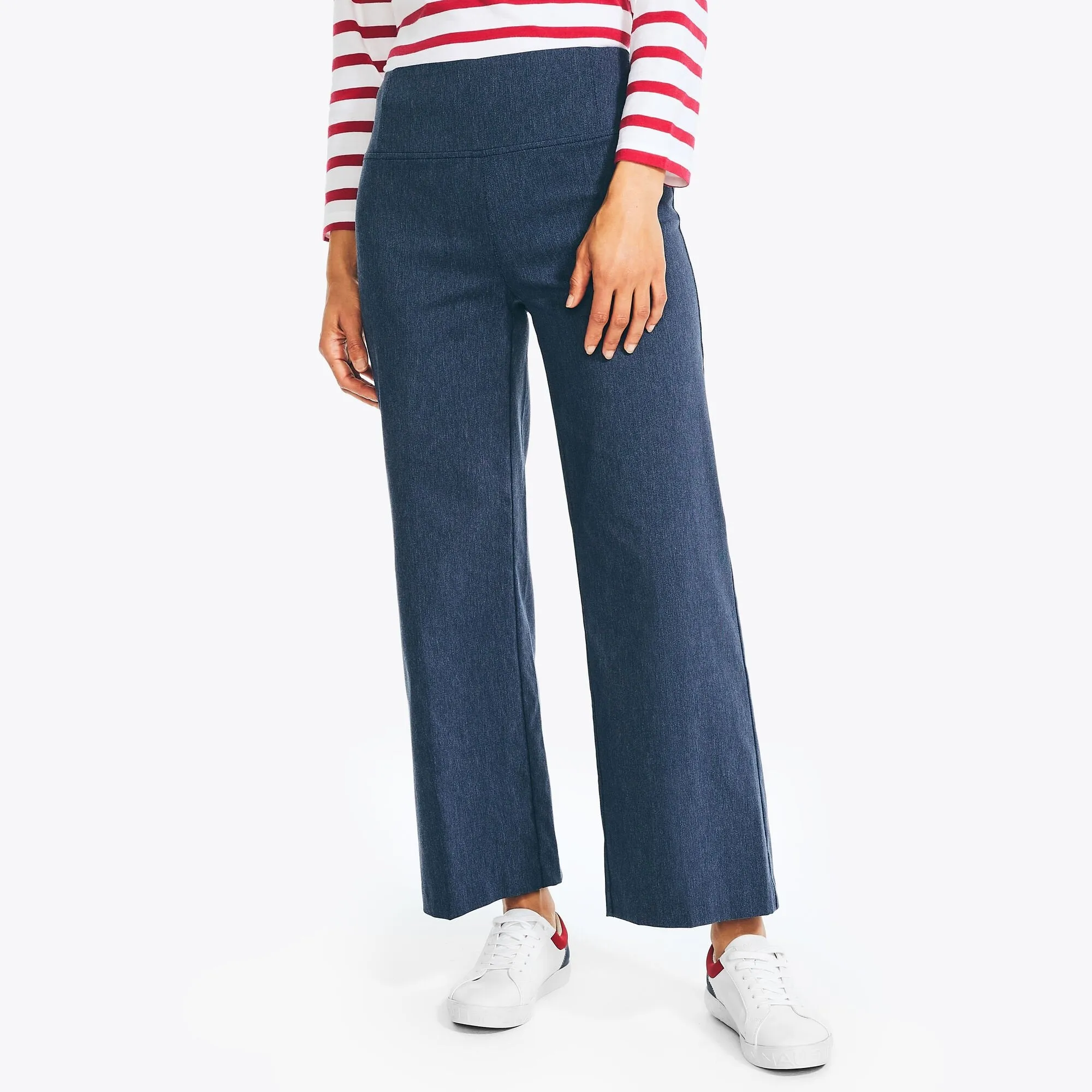 Nautica Women's Wide Leg Cropped Pull-On Denim Trouser Medium Wash Nautica