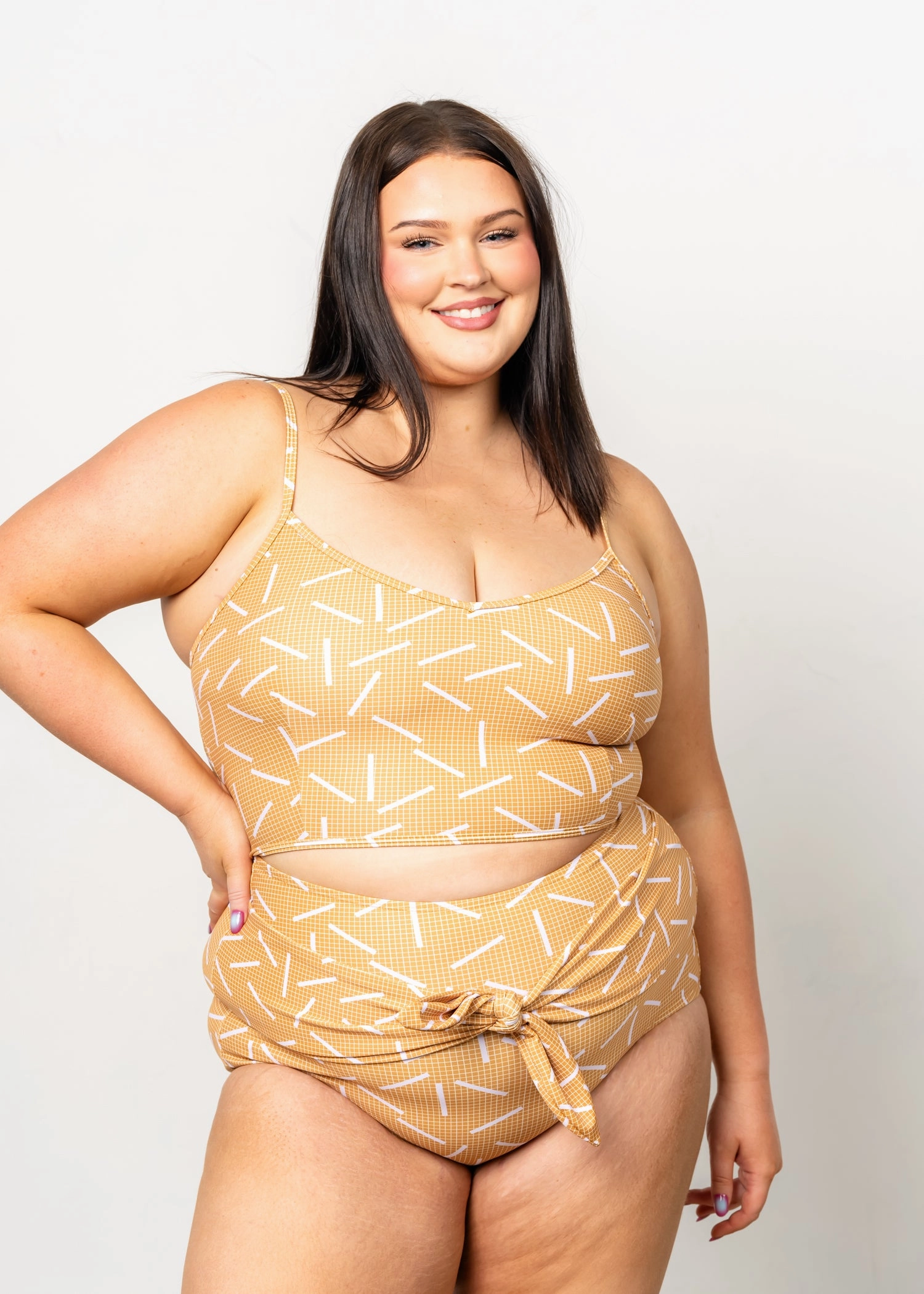 Off The Grid | V'D Crop Top