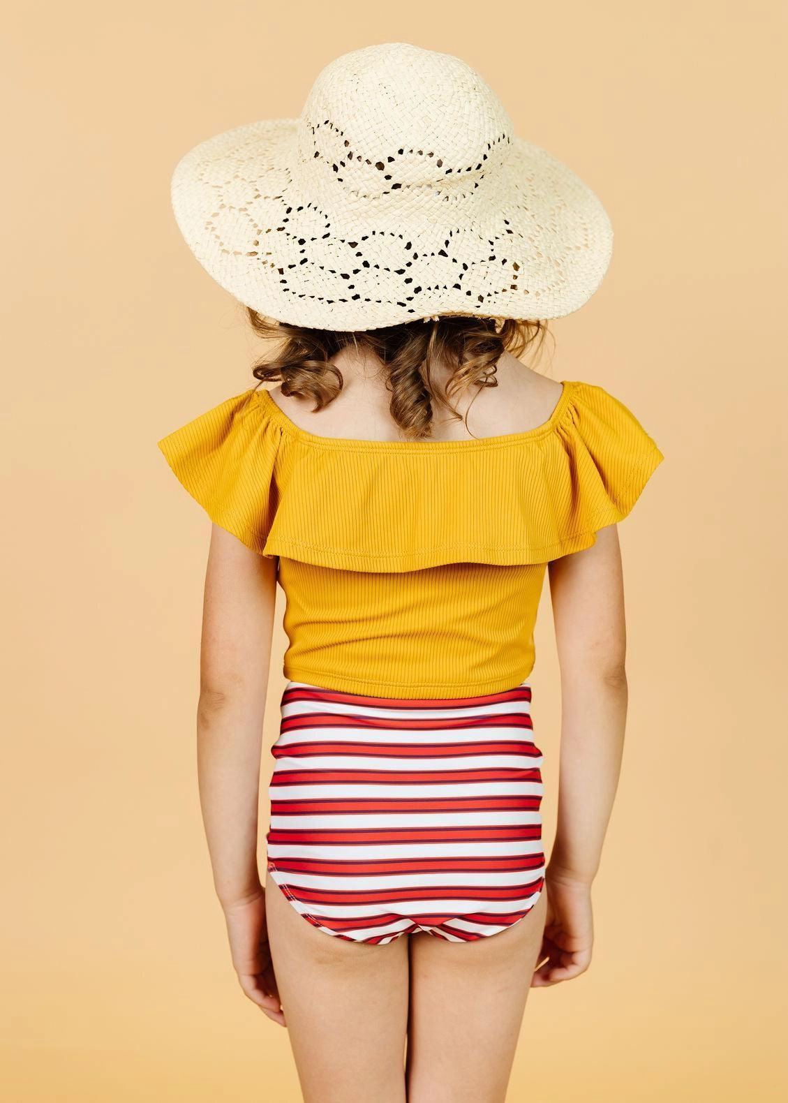 Ribbed Golden | Mini Ruffled Around Top