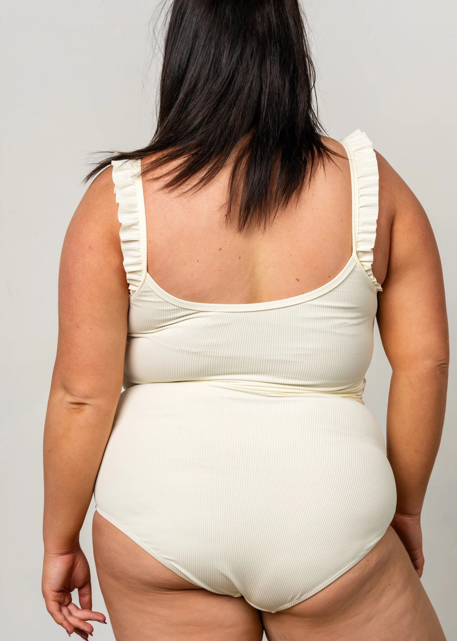 Ribbed Ivory | Flutter Top