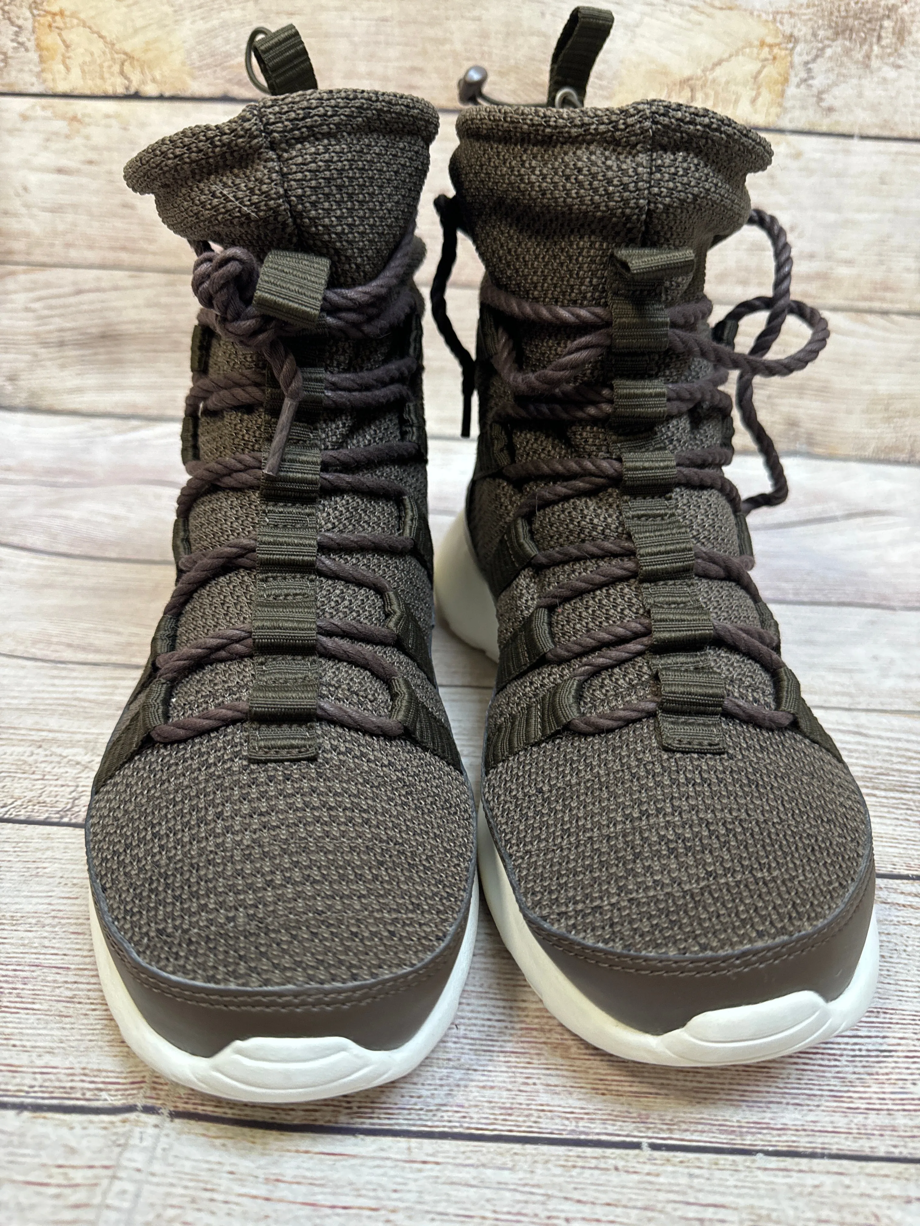 Shoes Athletic By Nike In Brown, Size: 9.5 nike