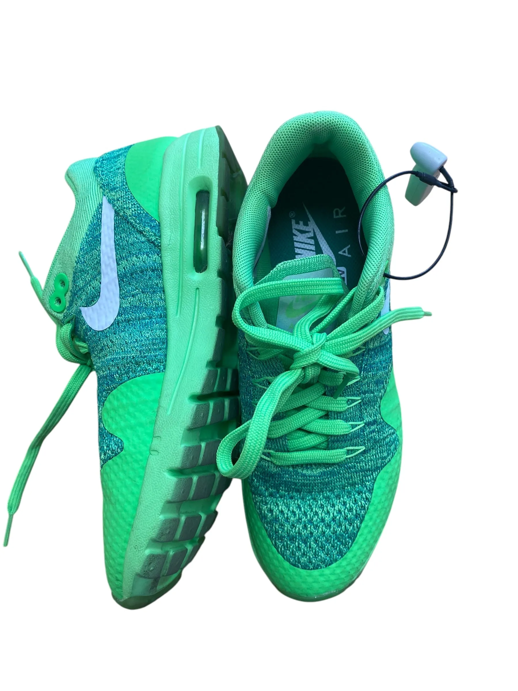 Shoes Athletic By Nike In Green, Size: 7 nike