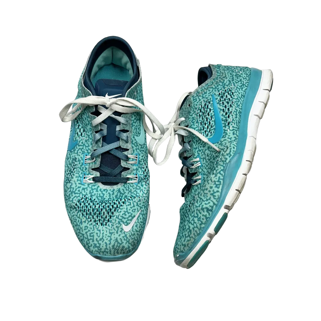 Shoes Athletic By Nike  Size: 8.5 nike