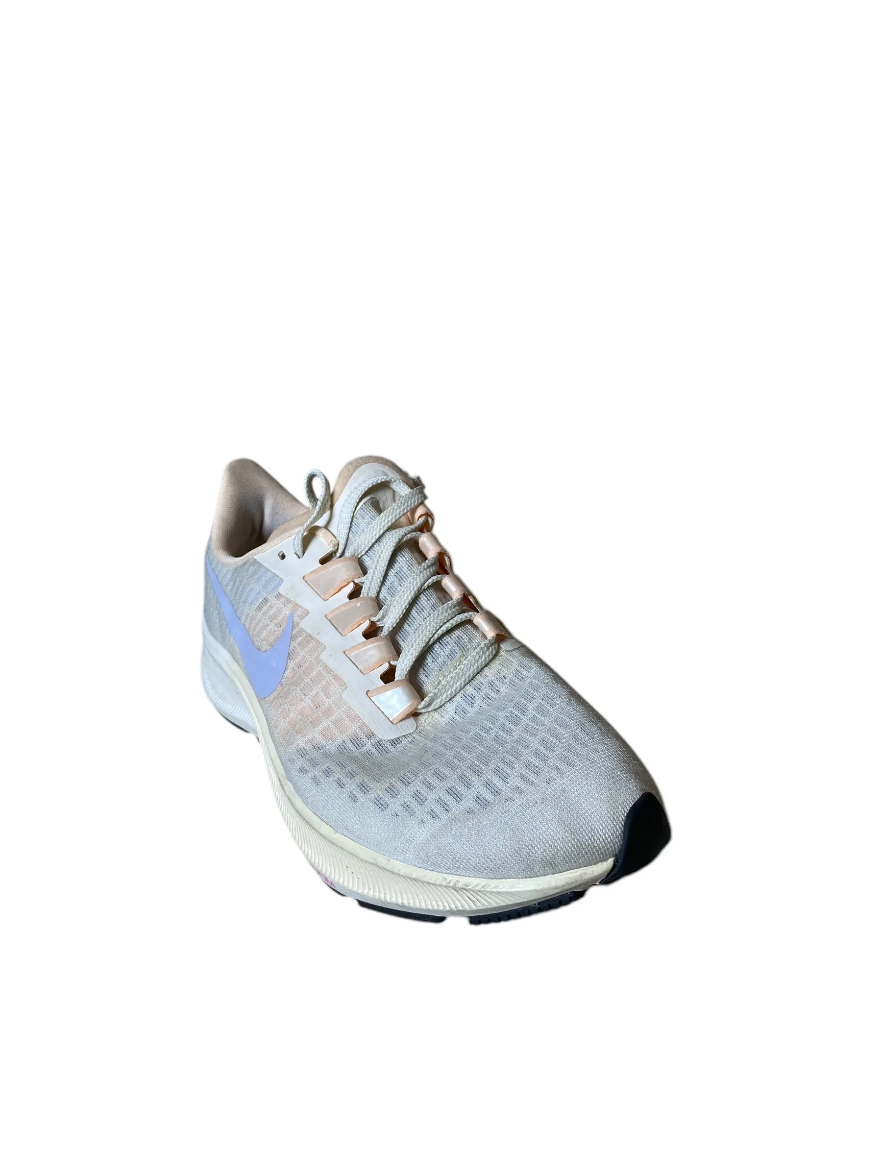Shoes Sneakers By Nike In Cream, Size: 8 nike