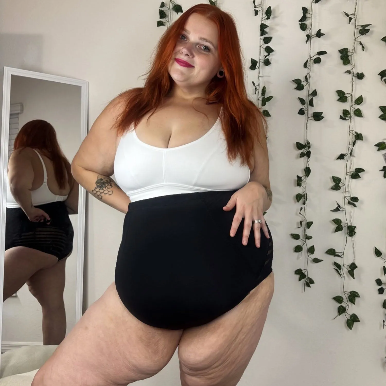 Smoothwear Super High Waist Panties - Black
