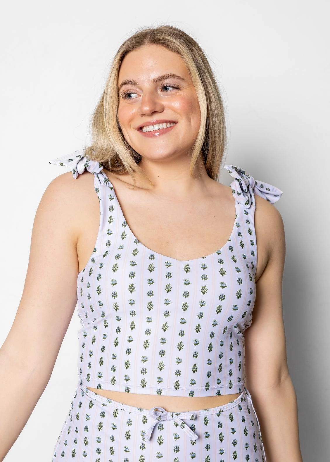 Vintage Blooms | Knot Top