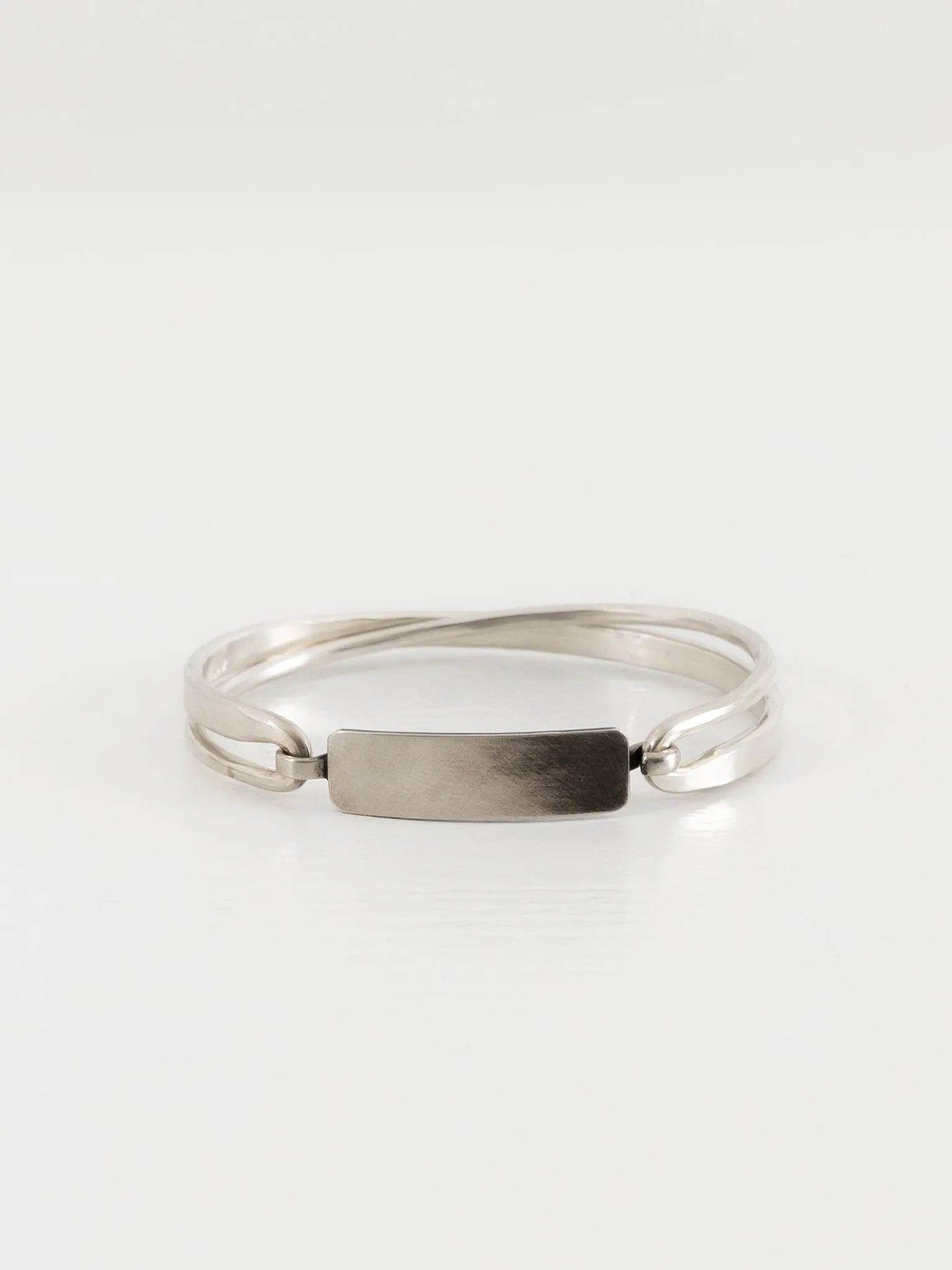 Werkstatt:Mnchen Bracelet Flat Crossed