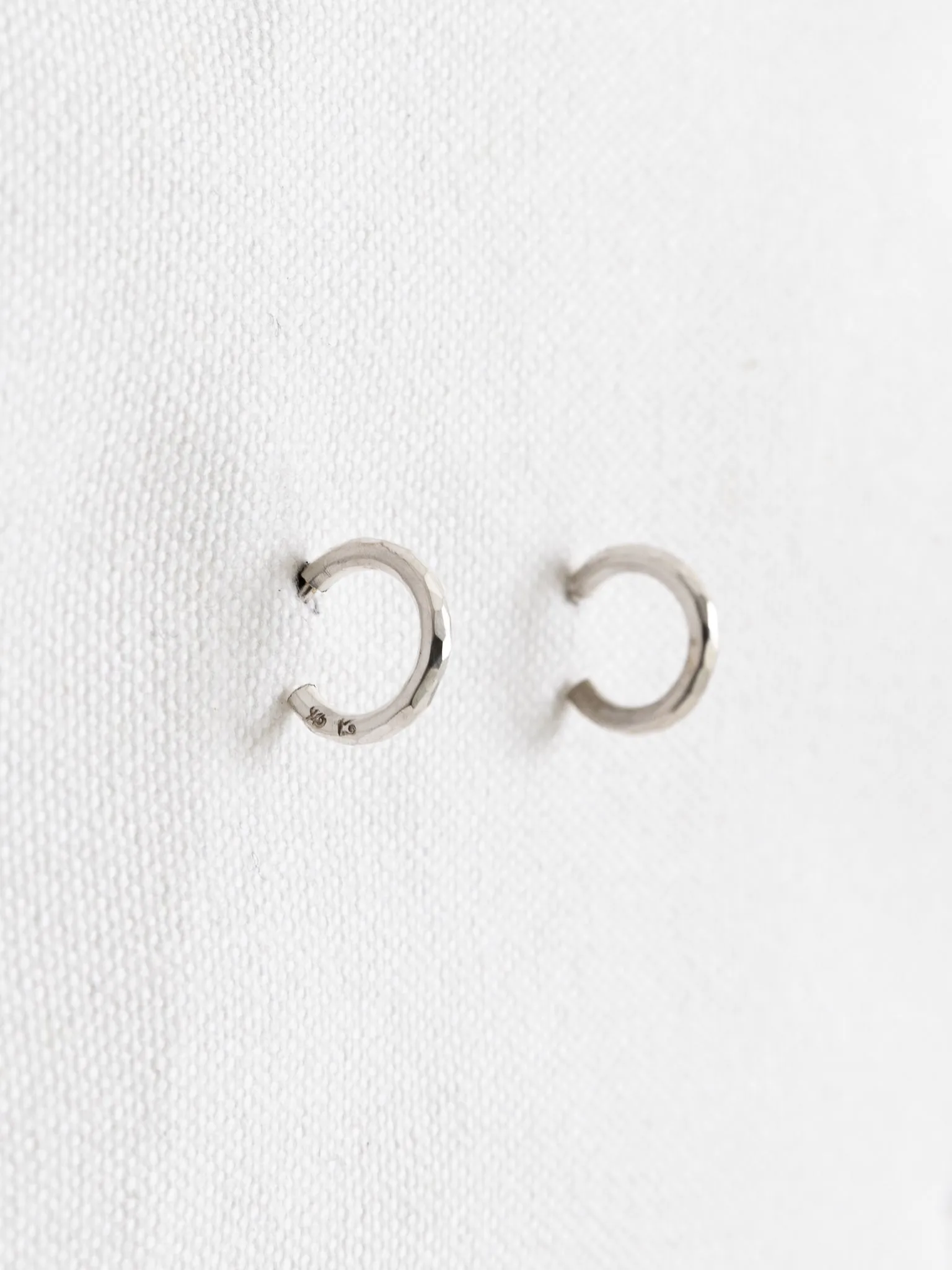Werkstatt:Mnchen Hoop Studs Fine Hammered