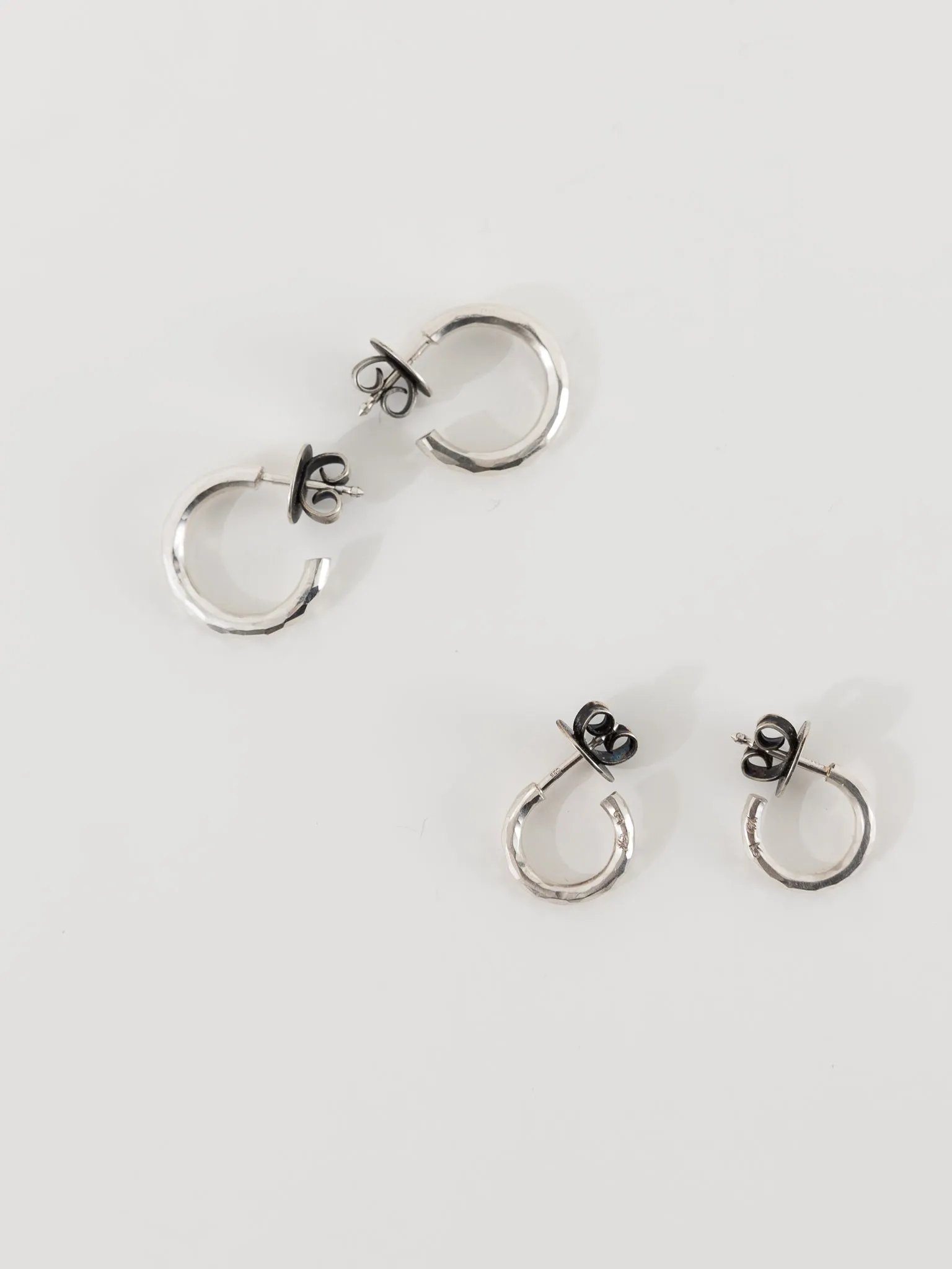 Werkstatt:Mnchen Hoop Studs Hammered