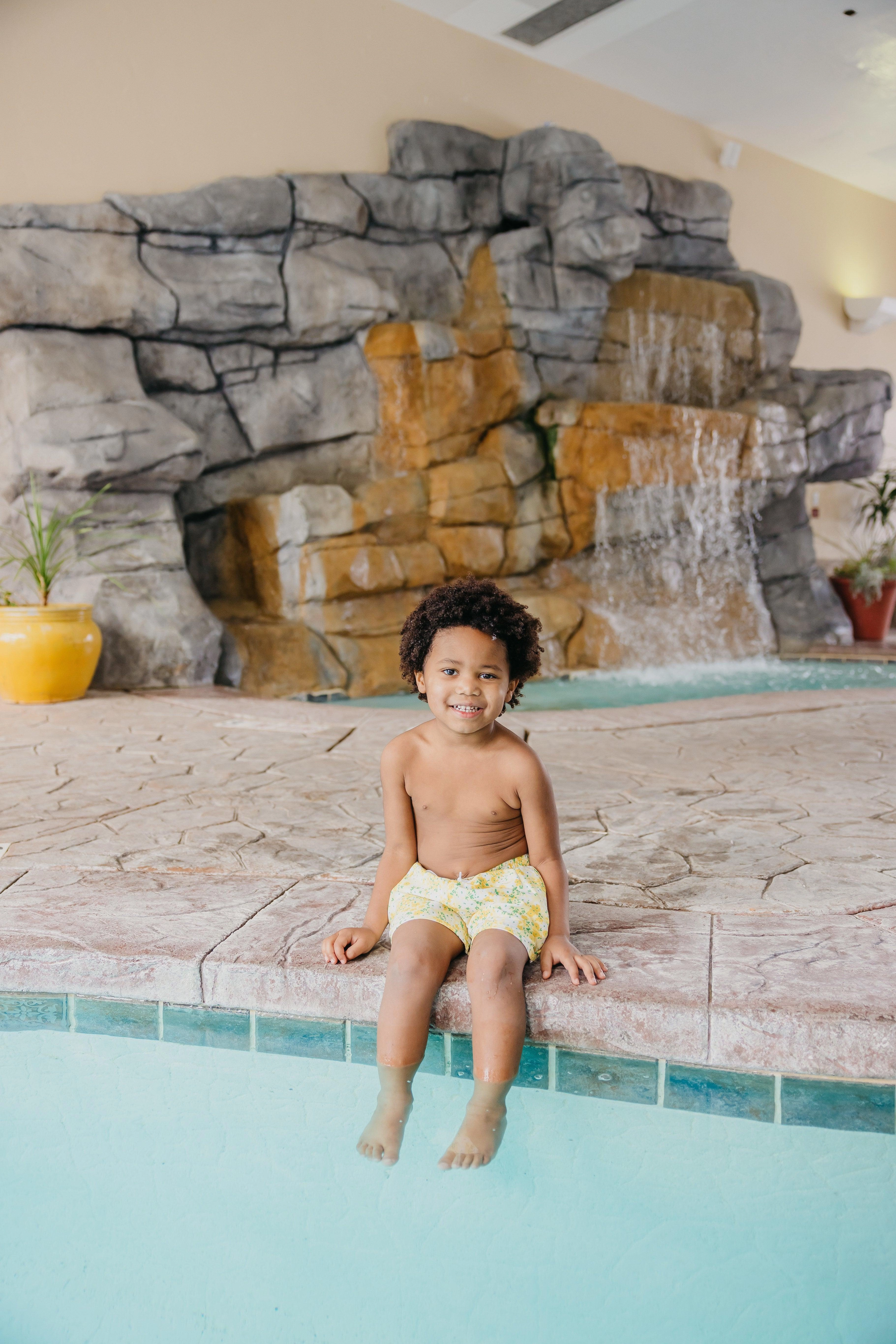 Yellow Meadow | Mini Retro Shorties